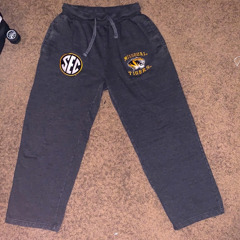 Mizzou grey sweatpants with elastic waist